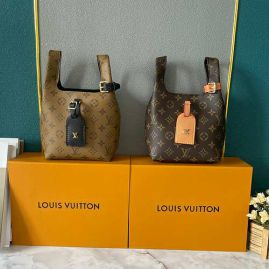 Picture of LV Lady Handbags _SKUfw141327113fw